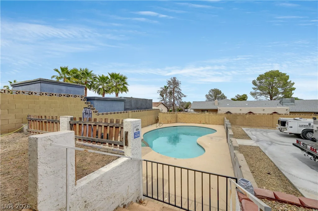 120 Highland, Henderson, NV 89015