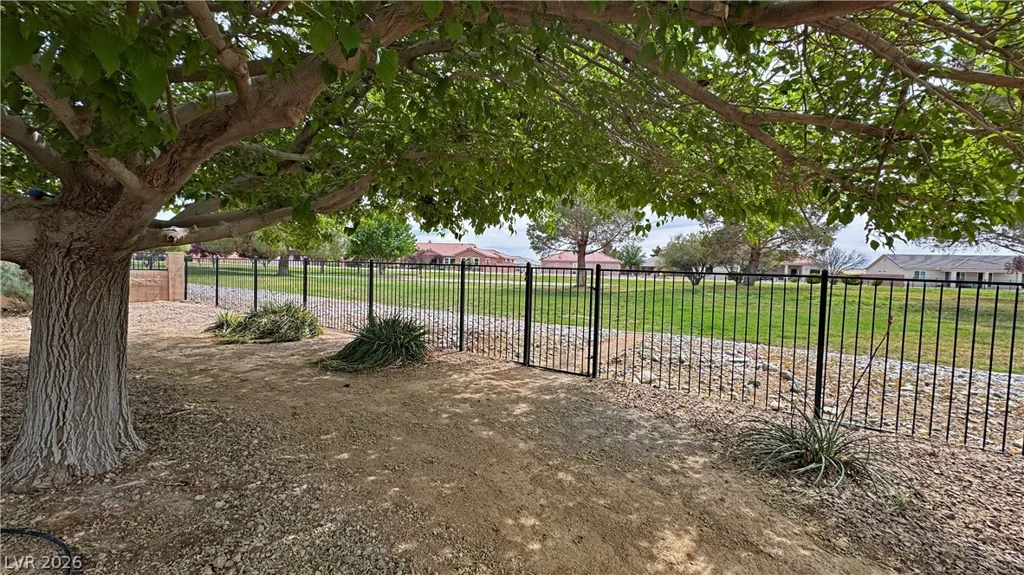 4661 Sandalwood, Pahrump, NV 89061