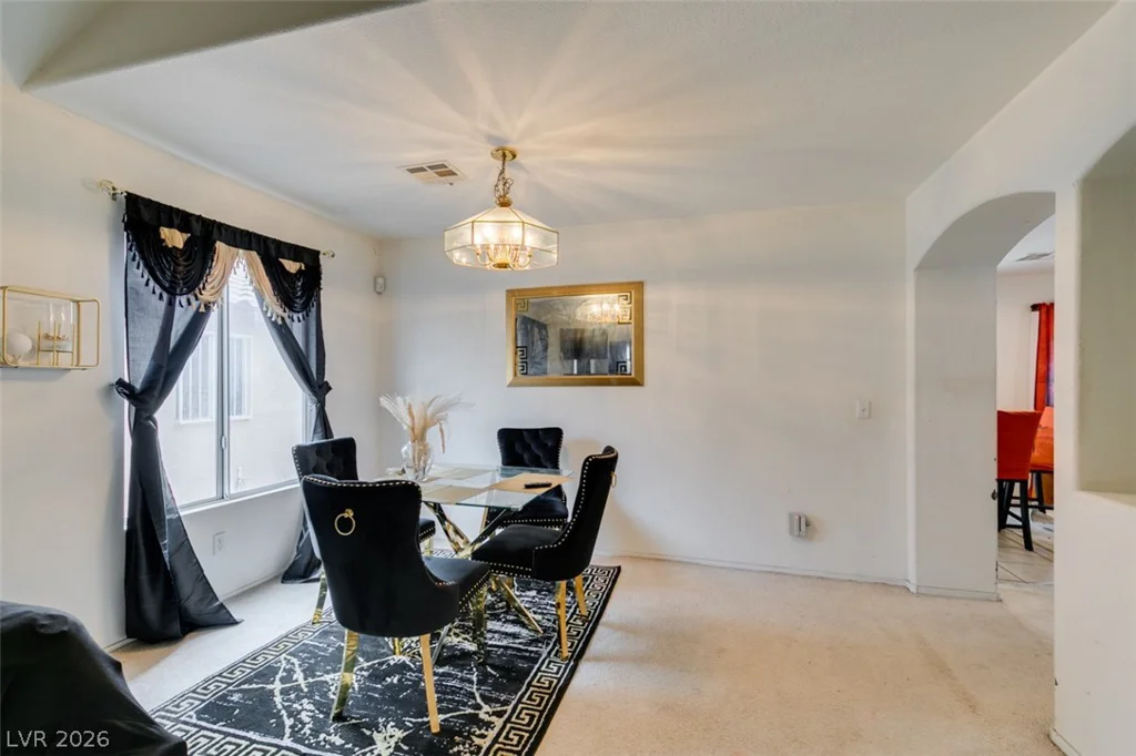 827 Royalmile, North Las Vegas, NV 89032
