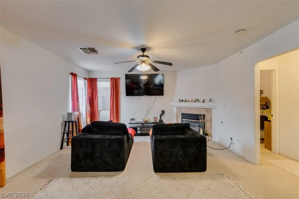 827 Royalmile, North Las Vegas, NV 89032