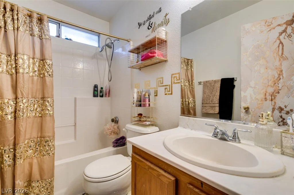 827 Royalmile, North Las Vegas, NV 89032