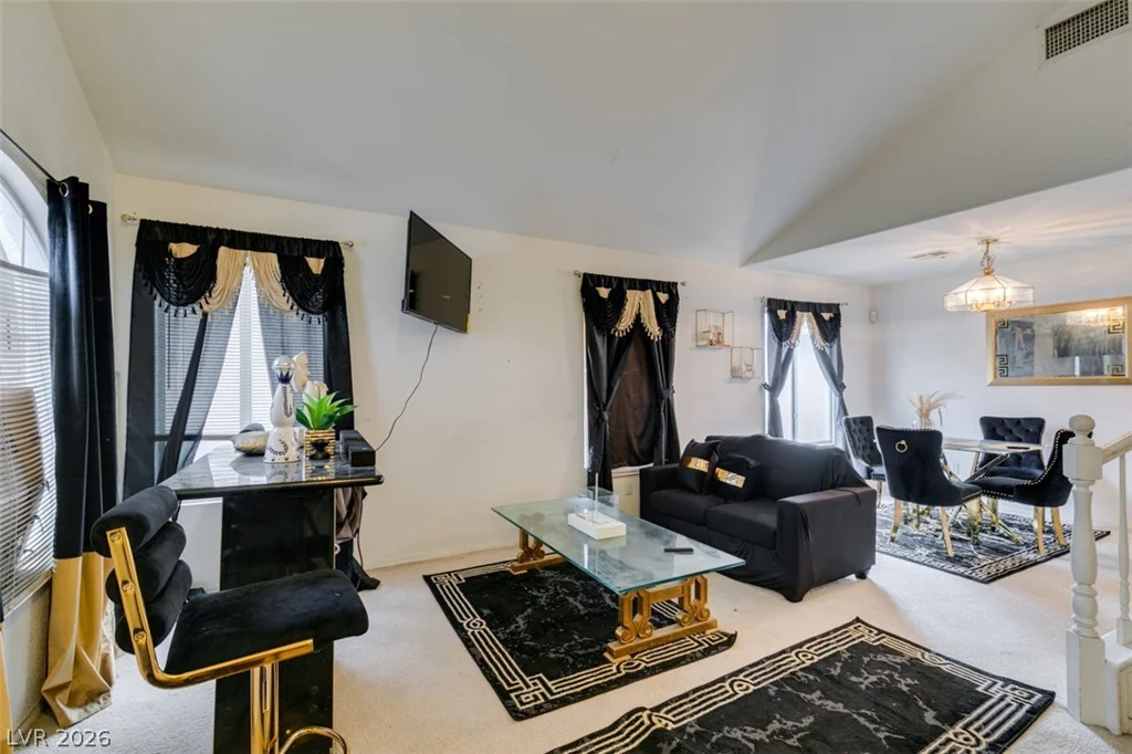 827 Royalmile, North Las Vegas, NV 89032
