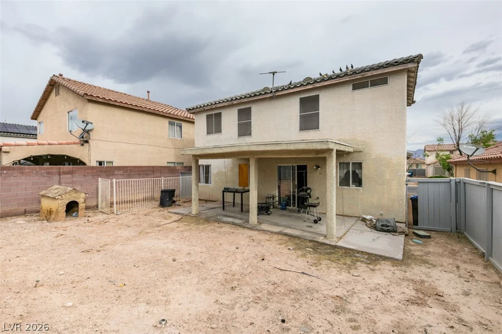 827 Royalmile, North Las Vegas, NV 89032
