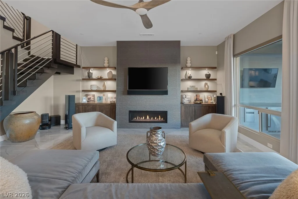 2171 King Crest, Henderson, NV 89052