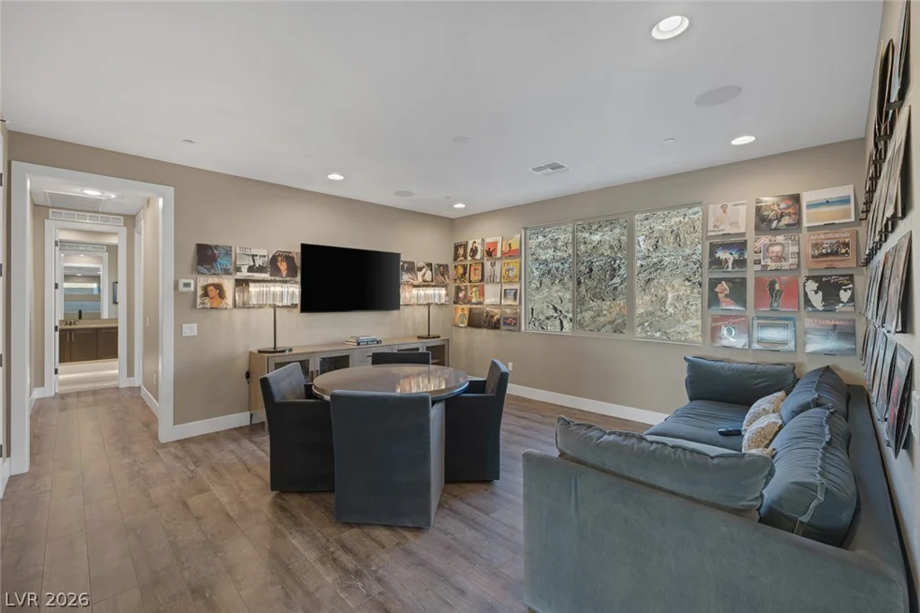 2171 King Crest, Henderson, NV 89052