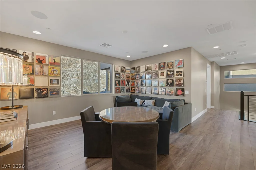 2171 King Crest, Henderson, NV 89052