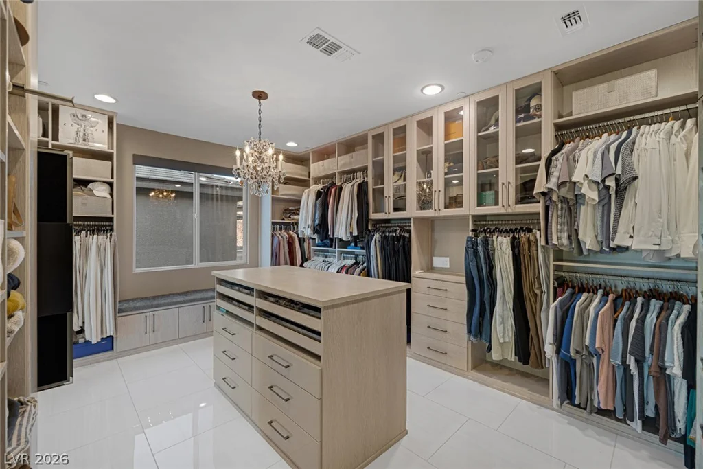 2171 King Crest, Henderson, NV 89052