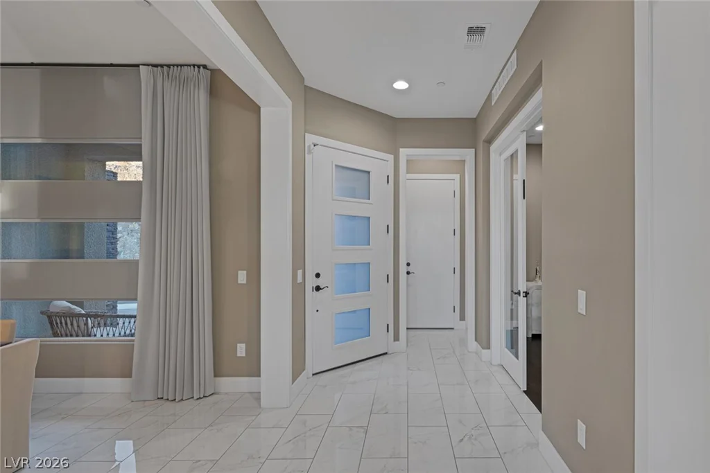 2171 King Crest, Henderson, NV 89052