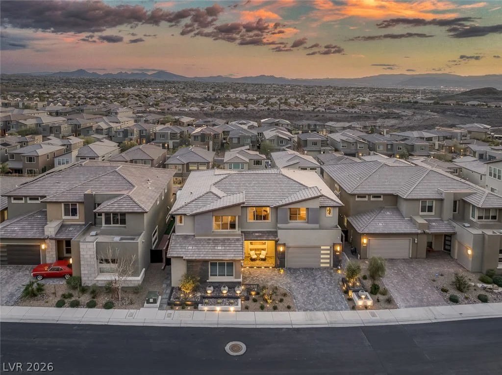 2171 King Crest, Henderson, NV 89052