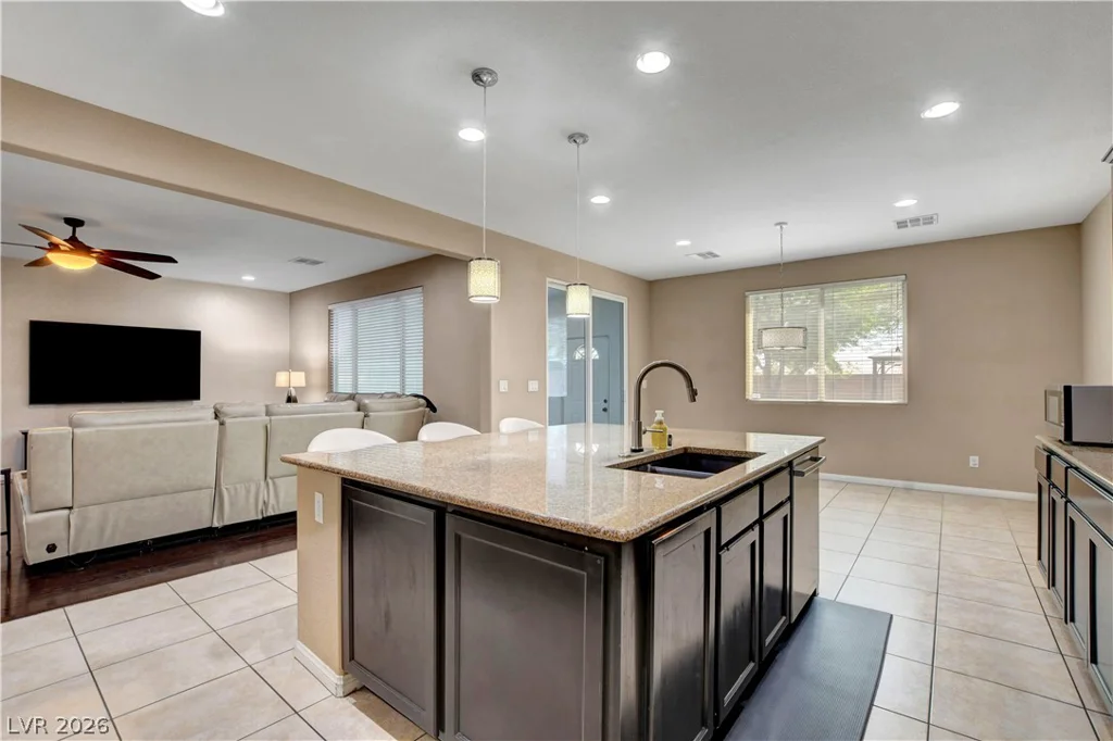 3905 Vincelli, North Las Vegas, NV 89031