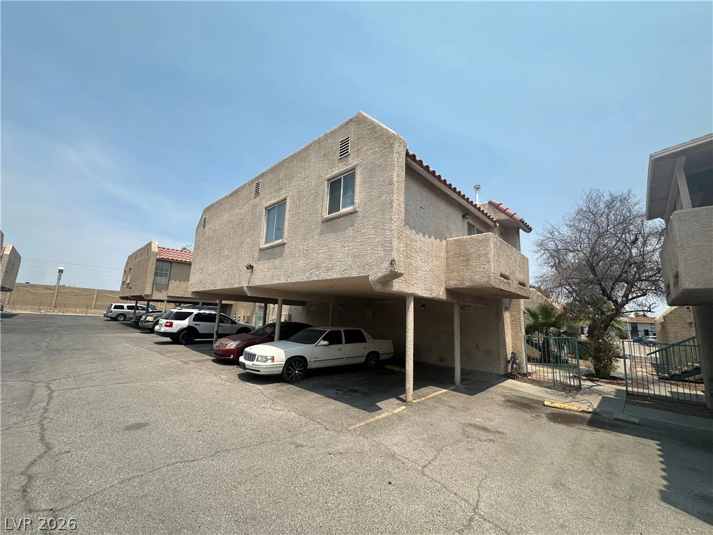 2101 Sun, North Las Vegas, NV 89030