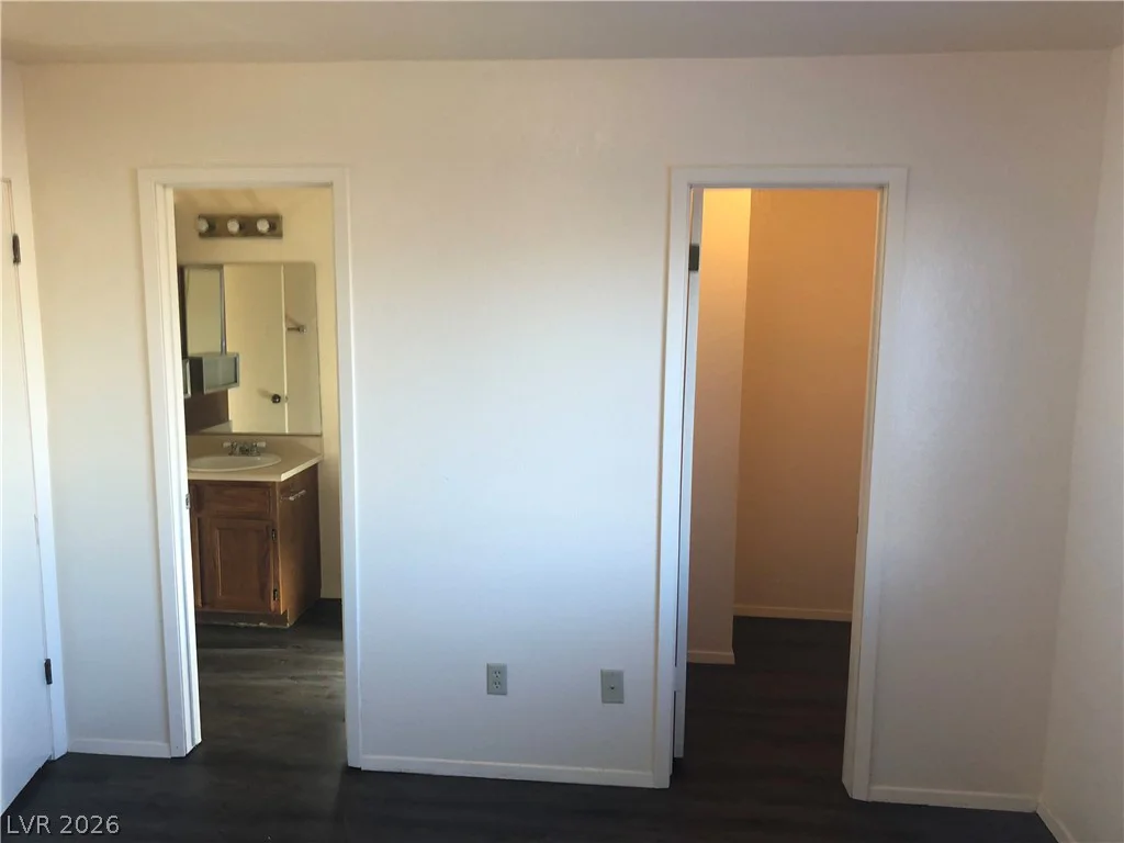 585 Sellers, Henderson, NV 89011