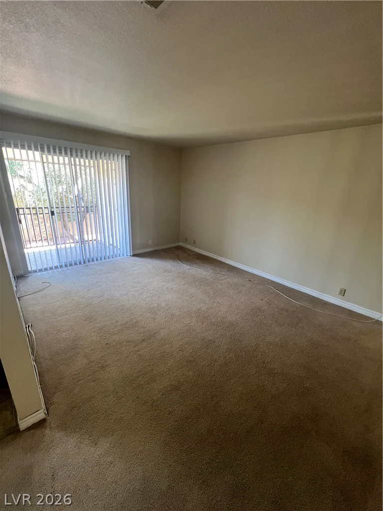 5350 River Glen, Las Vegas, NV 89103