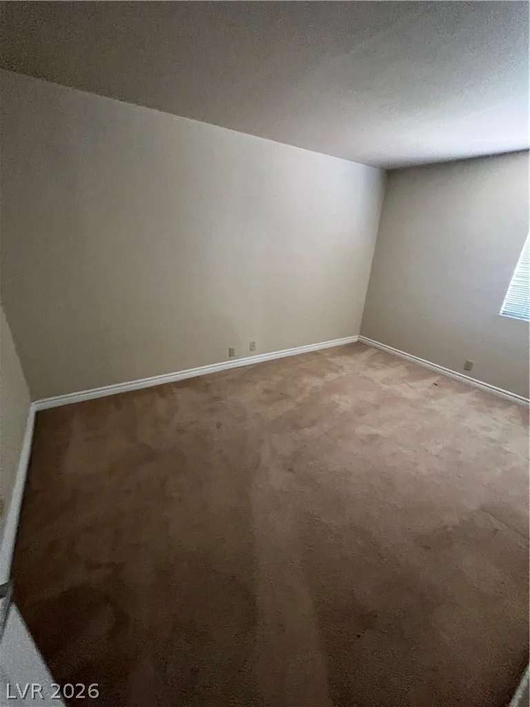 5350 River Glen, Las Vegas, NV 89103