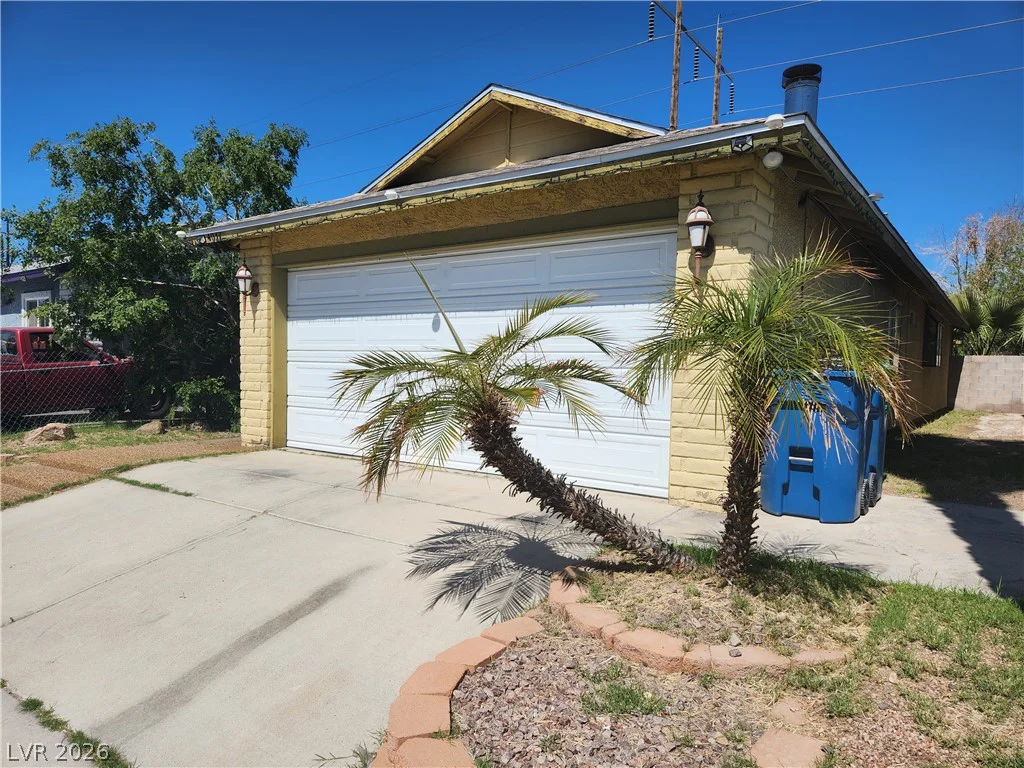 4037 Pelham, Las Vegas, NV 89110