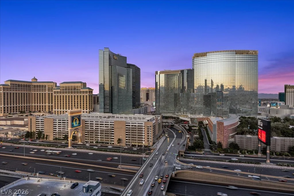 4525 Dean Martin, Las Vegas, NV 89103