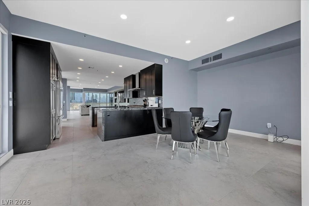 4525 Dean Martin, Las Vegas, NV 89103
