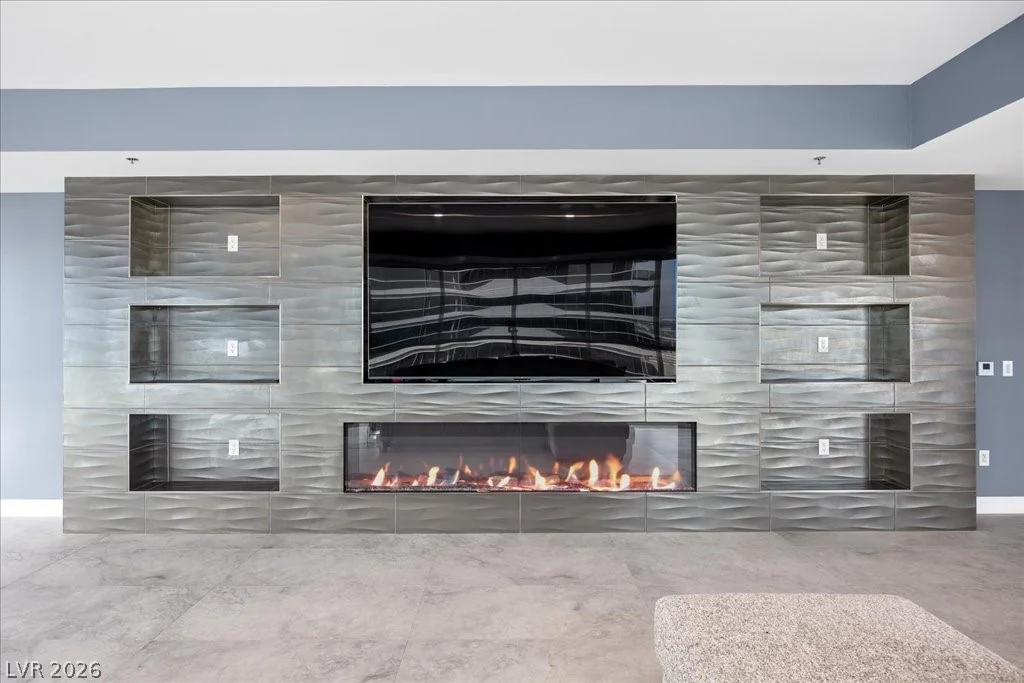 4525 Dean Martin, Las Vegas, NV 89103