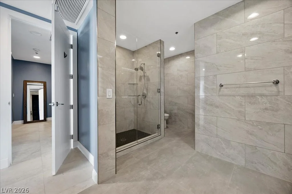 4525 Dean Martin, Las Vegas, NV 89103