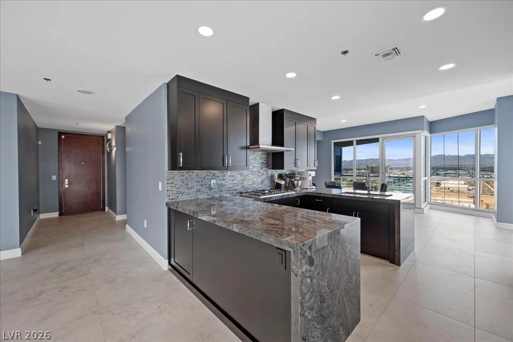 4525 Dean Martin, Las Vegas, NV 89103