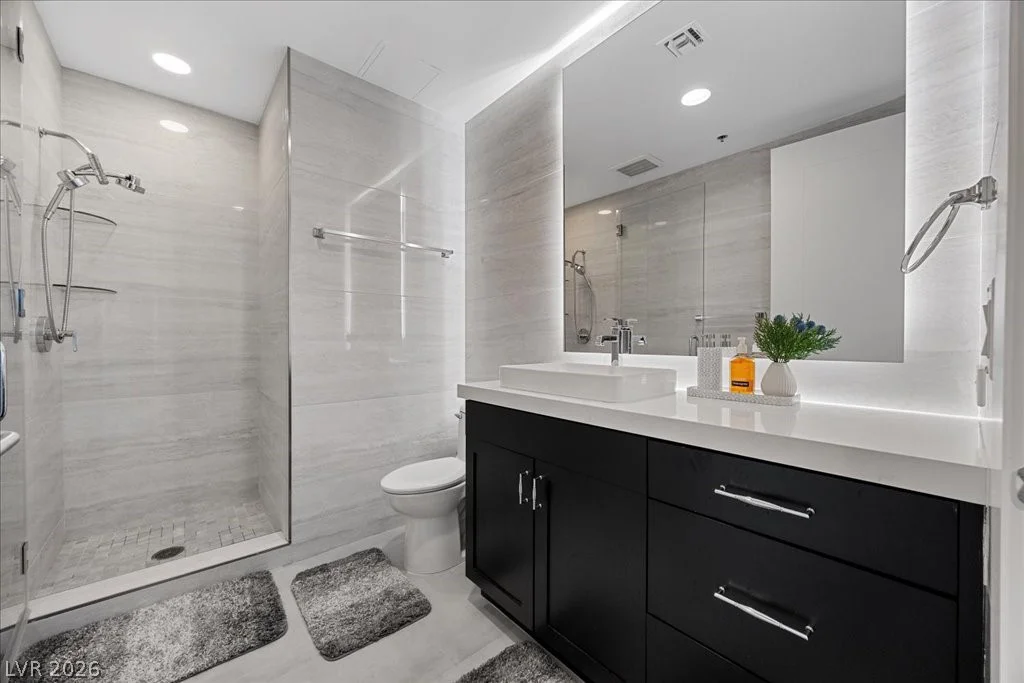 4525 Dean Martin, Las Vegas, NV 89103