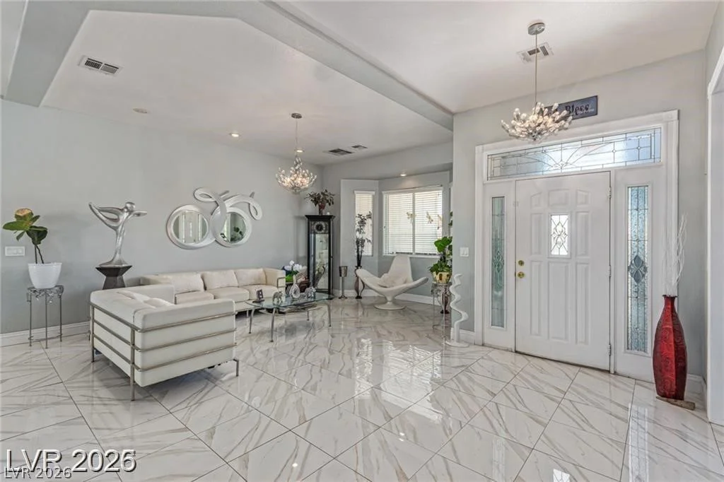 60 Fogg, Las Vegas, NV 89110