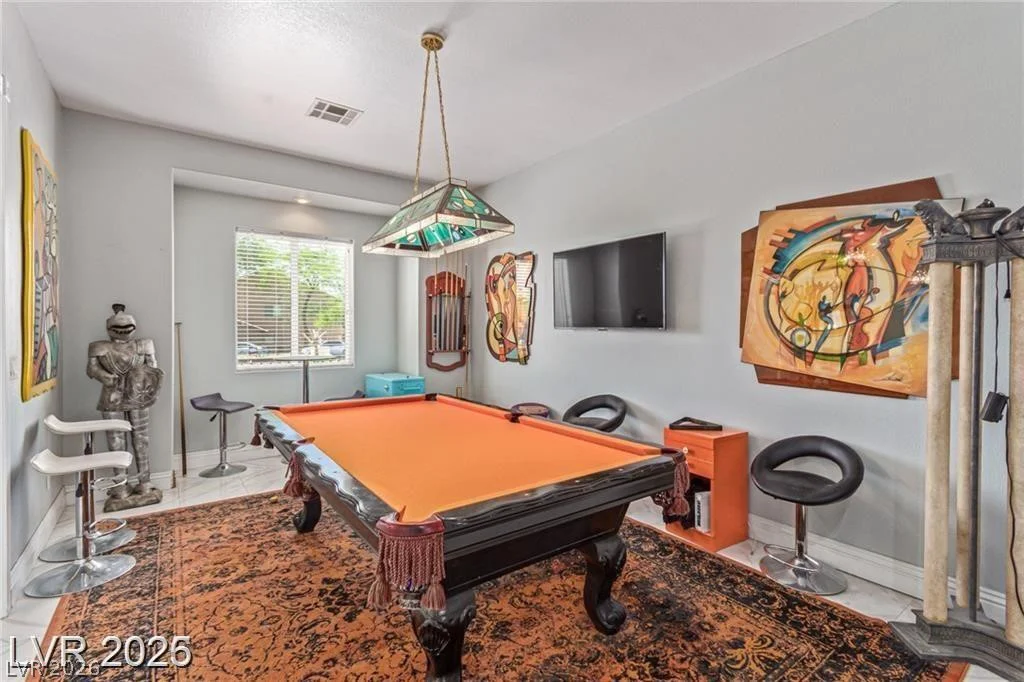60 Fogg, Las Vegas, NV 89110