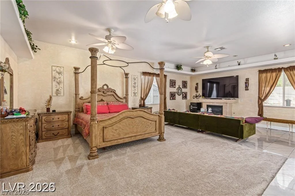 60 Fogg, Las Vegas, NV 89110