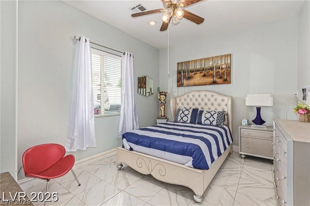 60 Fogg, Las Vegas, NV 89110