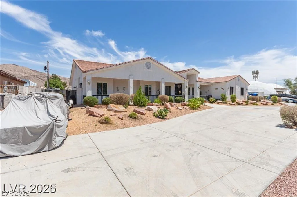 60 Fogg, Las Vegas, NV 89110