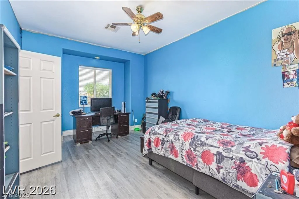 60 Fogg, Las Vegas, NV 89110