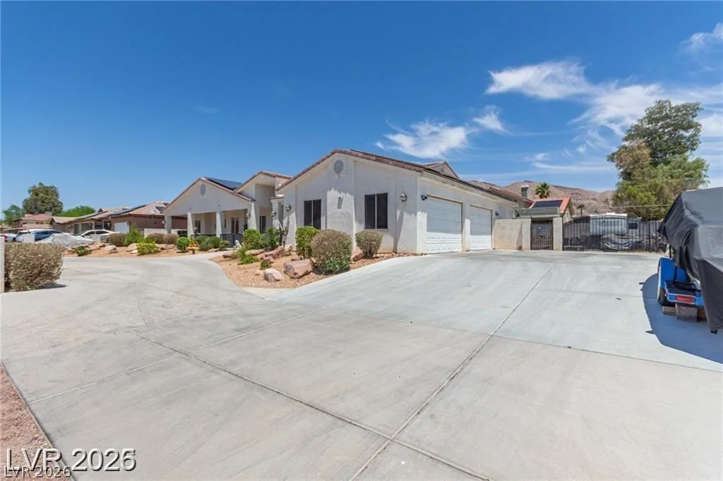 60 Fogg, Las Vegas, NV 89110