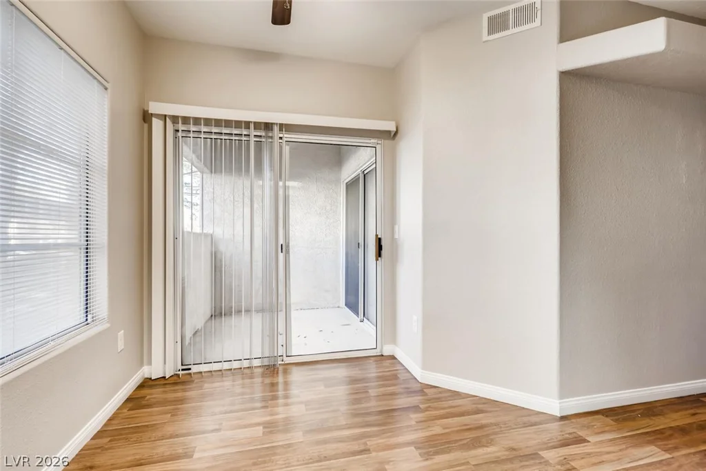 8425 Running Deer, Las Vegas, NV 89145