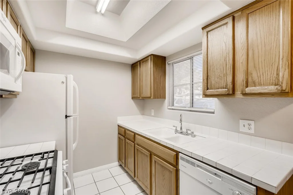 8425 Running Deer, Las Vegas, NV 89145