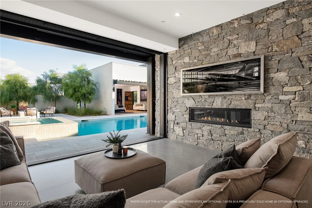 6851 Milos, Las Vegas, NV 89118
