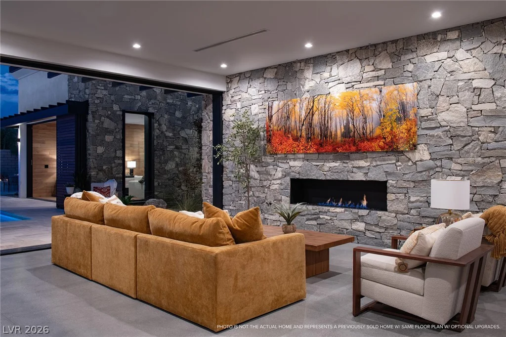 6851 Milos, Las Vegas, NV 89118