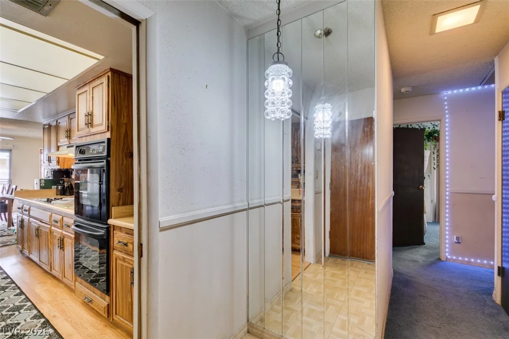 3668 Monte Verde, Las Vegas, NV 89121