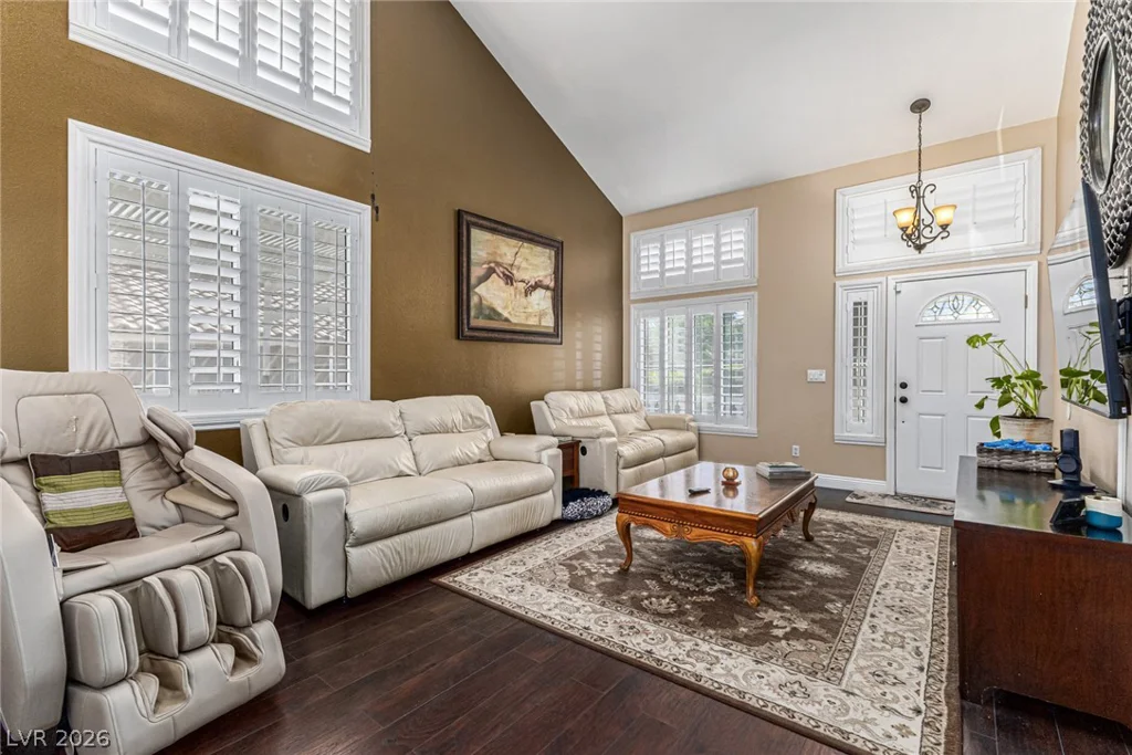 3134 Crownline, North Las Vegas, NV 89031