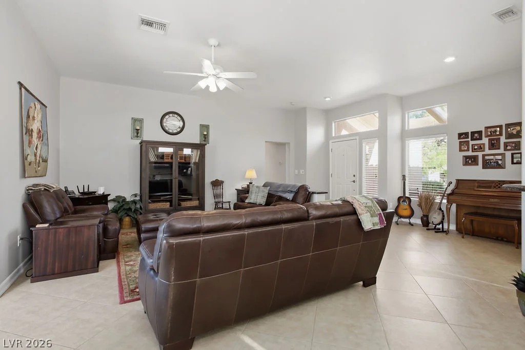 10428 Villa Ridge, Las Vegas, NV 89134