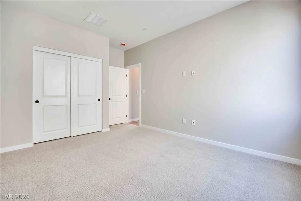 10072 Juniper Valley, Las Vegas, NV 89166