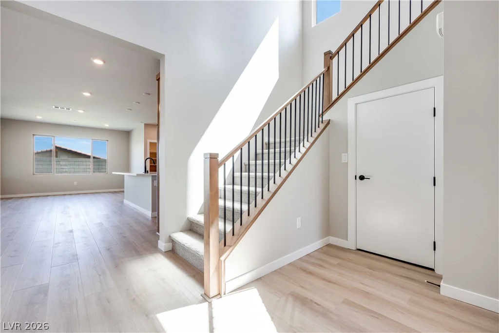 10072 Juniper Valley, Las Vegas, NV 89166
