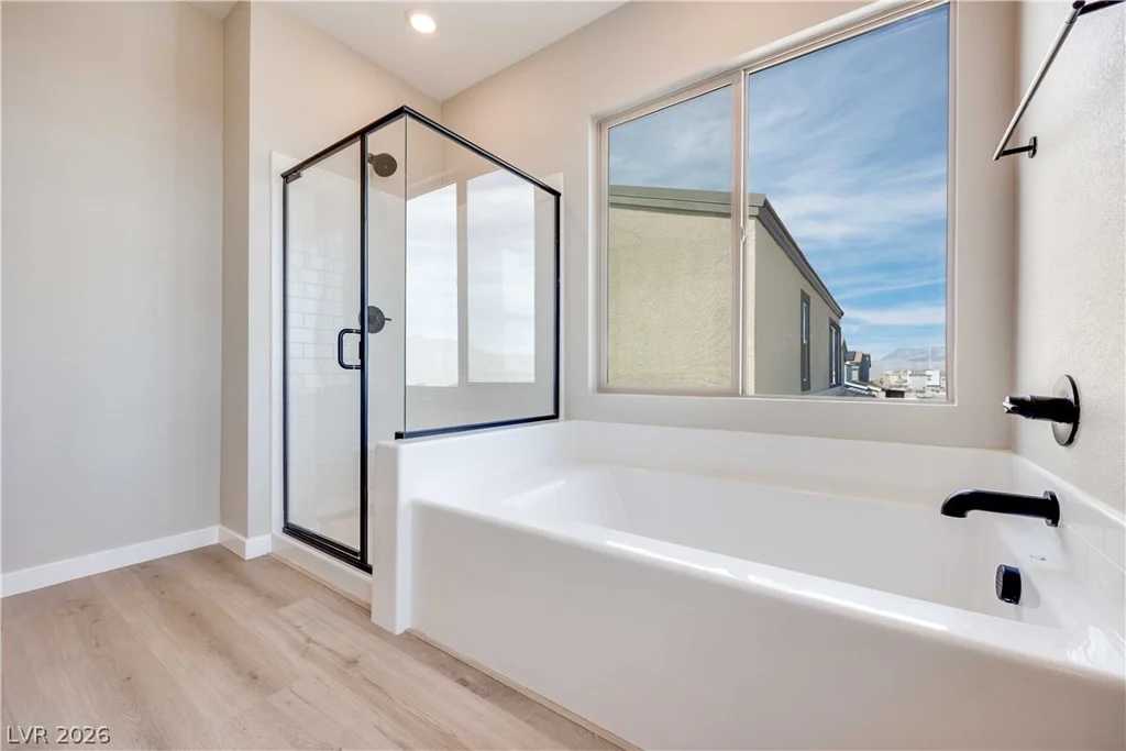 10072 Juniper Valley, Las Vegas, NV 89166