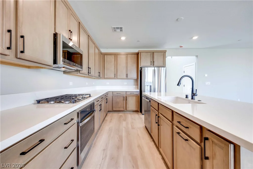 10072 Juniper Valley, Las Vegas, NV 89166