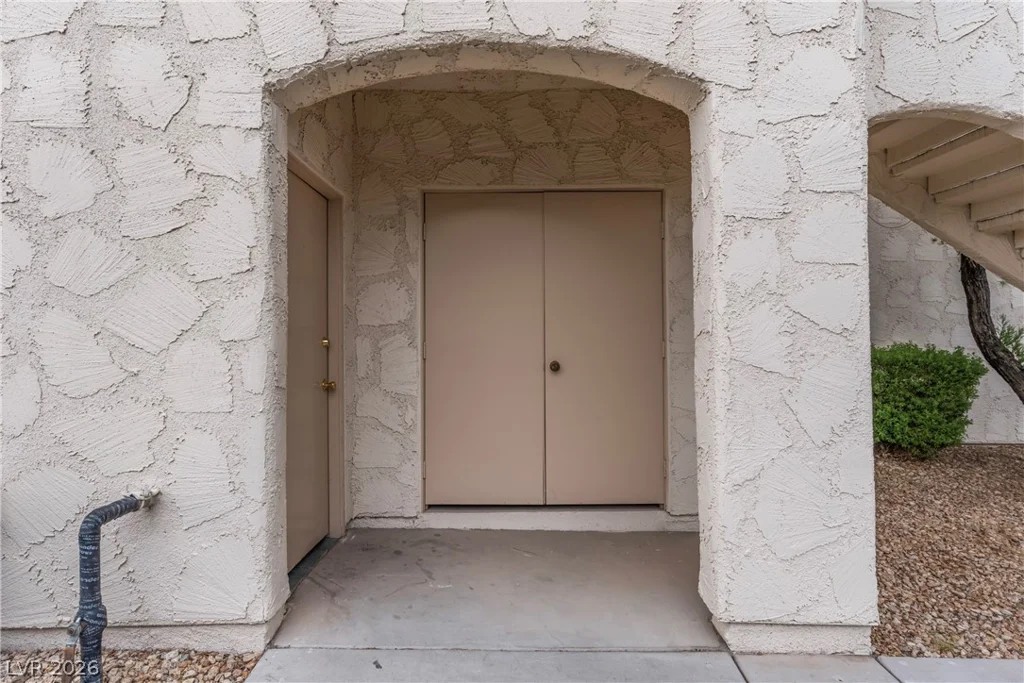 6800 Indian Chief, Las Vegas, NV 89130