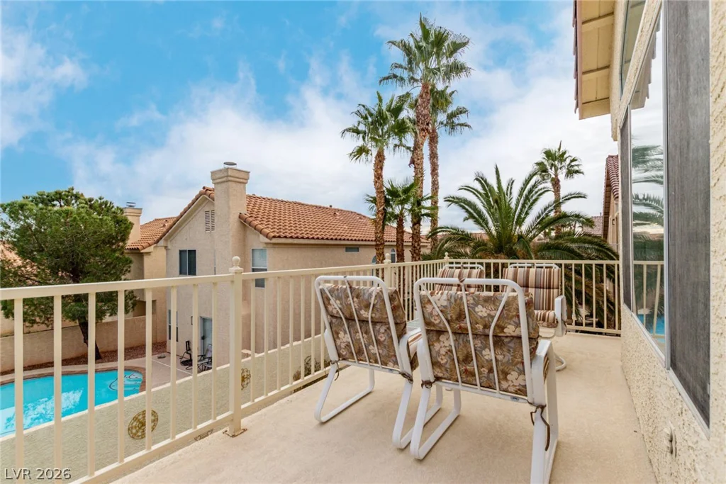 1708 Desert Fort, Las Vegas, NV 89128