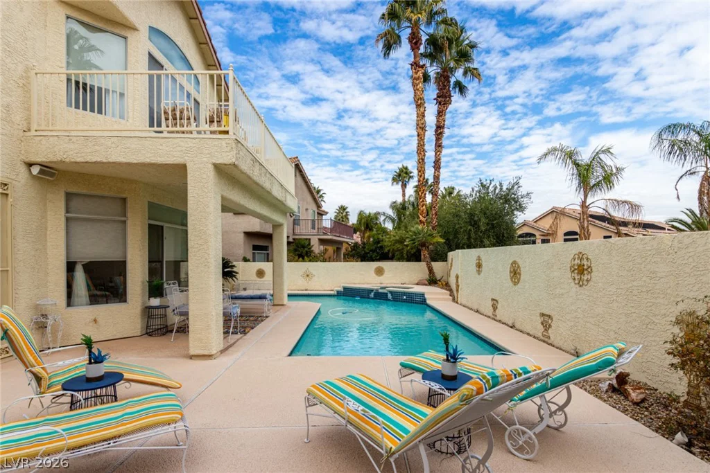 1708 Desert Fort, Las Vegas, NV 89128