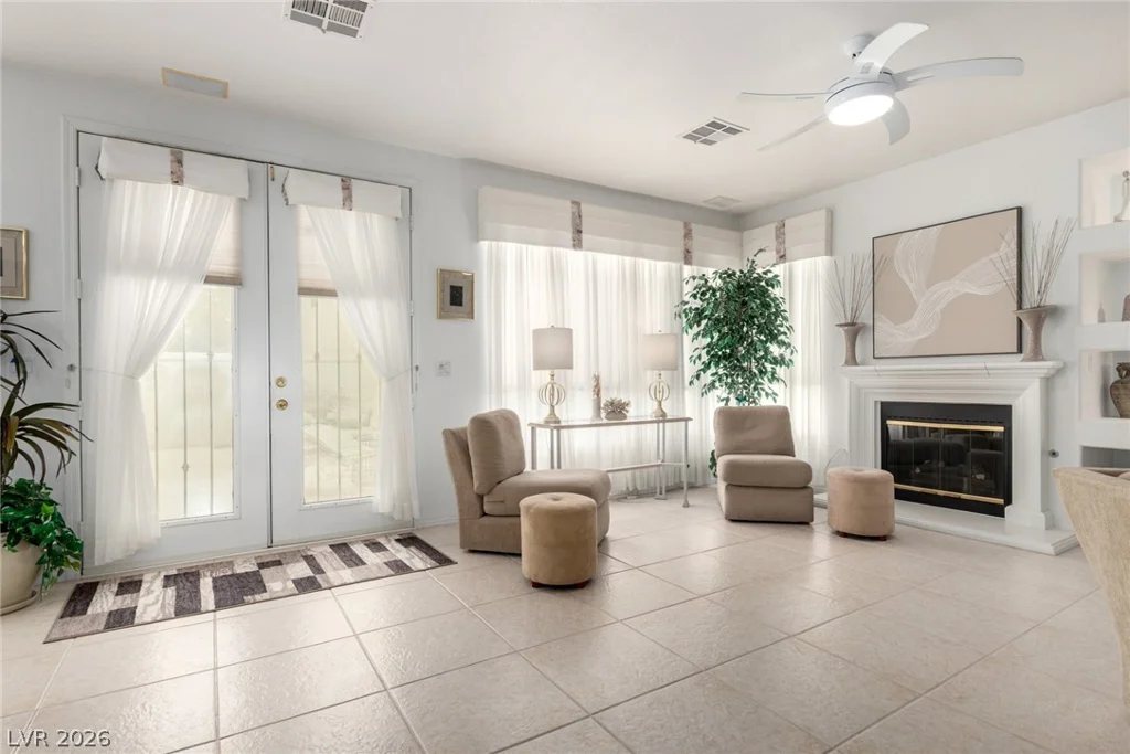 1708 Desert Fort, Las Vegas, NV 89128