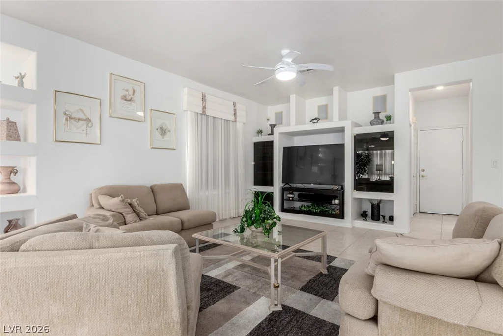 1708 Desert Fort, Las Vegas, NV 89128