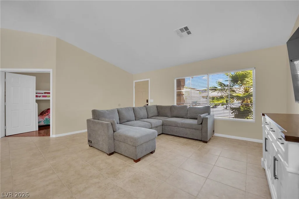 10779 Rising Smoke, Las Vegas, NV 89183