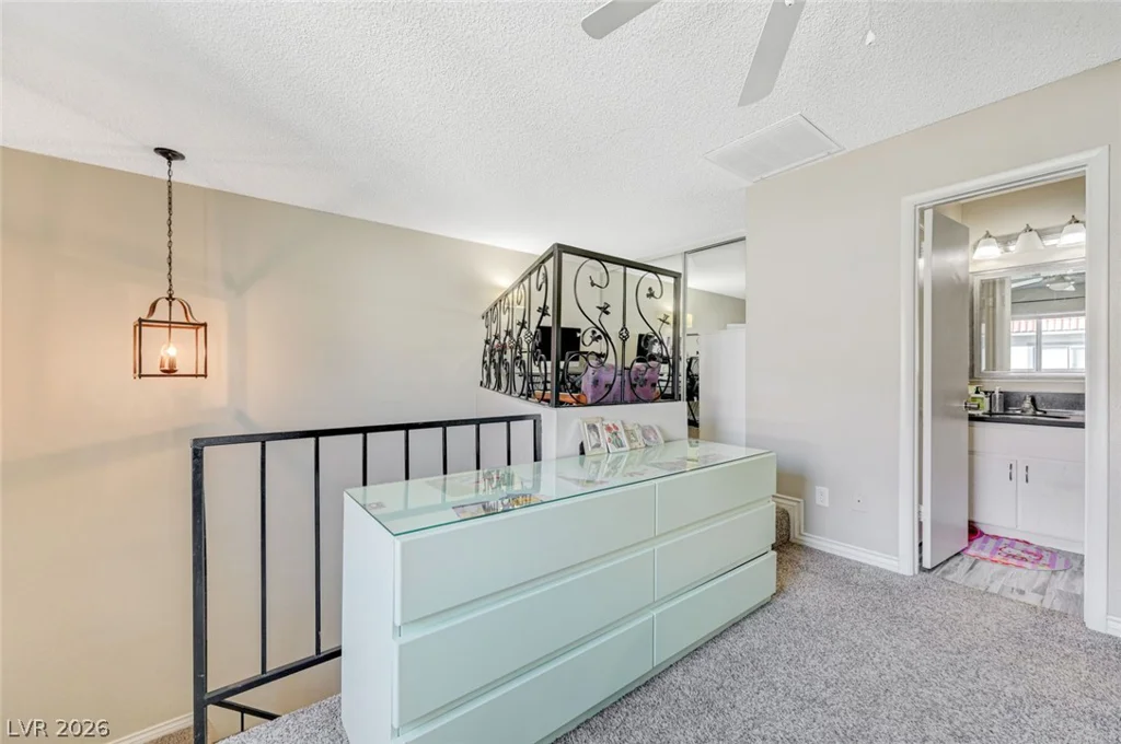 1016 Willow Tree, Las Vegas, NV 89128